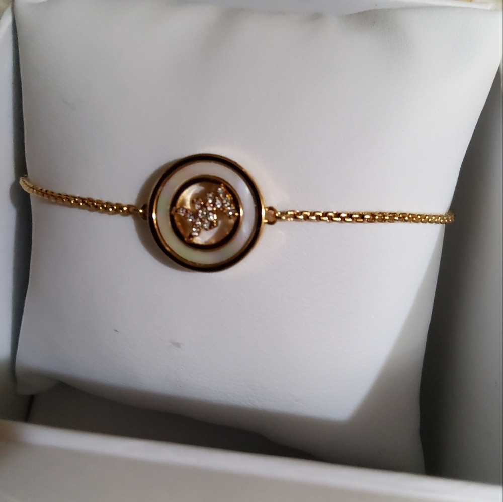 MK Bracelet - Picture 16 of 17
